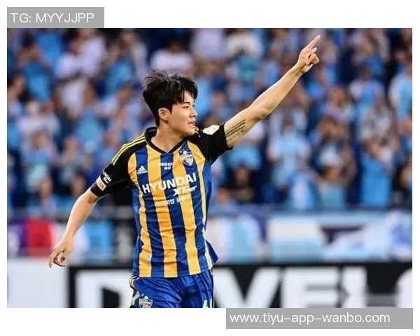 前韩国国脚金铉锡正式成为蔚山HD新任主帅曾在队效力长达12年 前韩国国脚金铉锡正式成为蔚山HD新任主帅曾在队效力长达12年